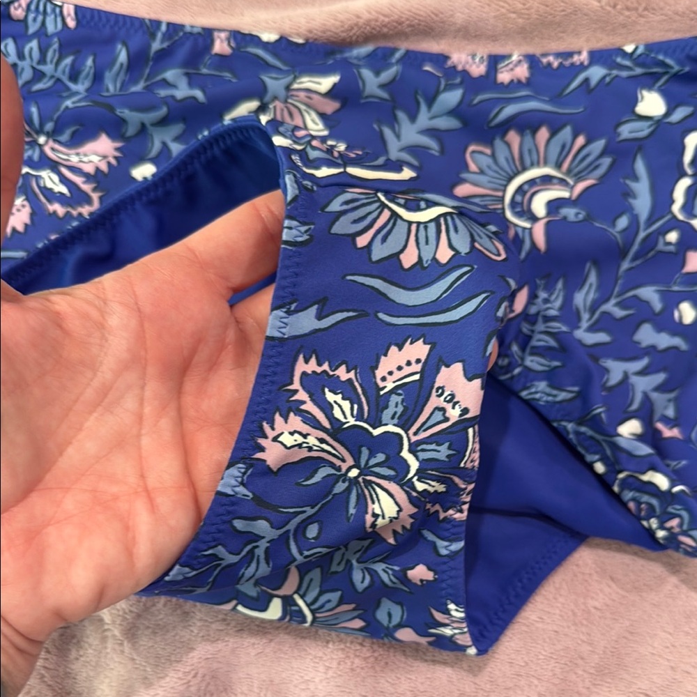 Vineyard Vines Floral Bikini Set - Picture 5 of 8